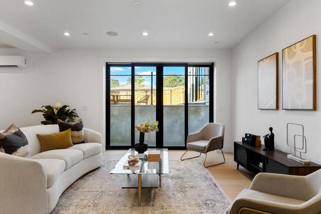 18071 Saratoga Los Gatos Road, Monte Sereno CA: https://media.crmls.org/mediaz/a0926d87-0742-4aa3-87c4-50f88d44669b.jpg