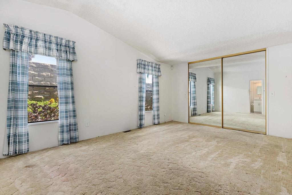 3535 Linda Vista Drive - photo 13