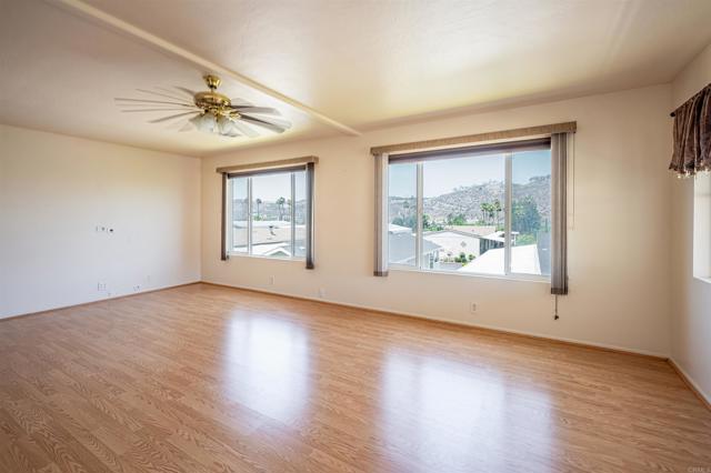 Detail Gallery Image 20 of 49 For 4650 Dulin #119,  Fallbrook,  CA 92028 - 2 Beds | 2 Baths