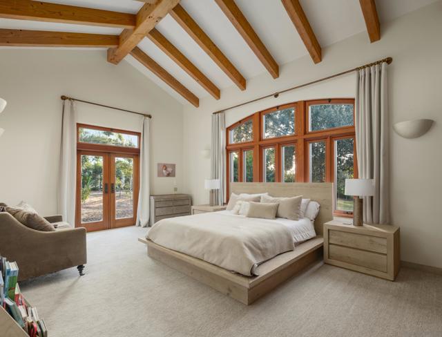 2665 Idle Hour Lane, La Jolla CA: https://media.crmls.org/mediaz/a0939c10-deb9-48e5-a923-2ede5727756d.jpg