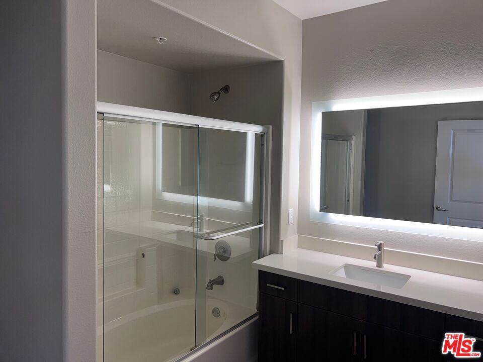 MLS #25601365 image #12