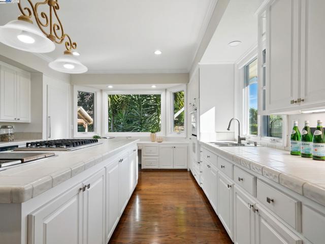 Image 9 of 60 For 4103 Greenoaks Way