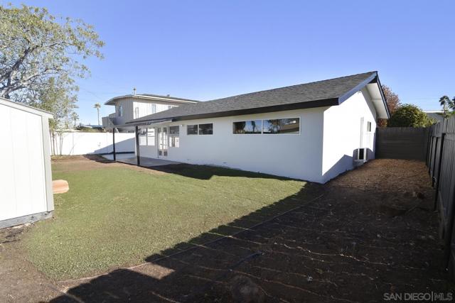 4646 COCONINO WAY, San Diego CA: https://media.crmls.org/mediaz/a09868e2-d6ca-4f69-84a2-bda6871423f1.jpg