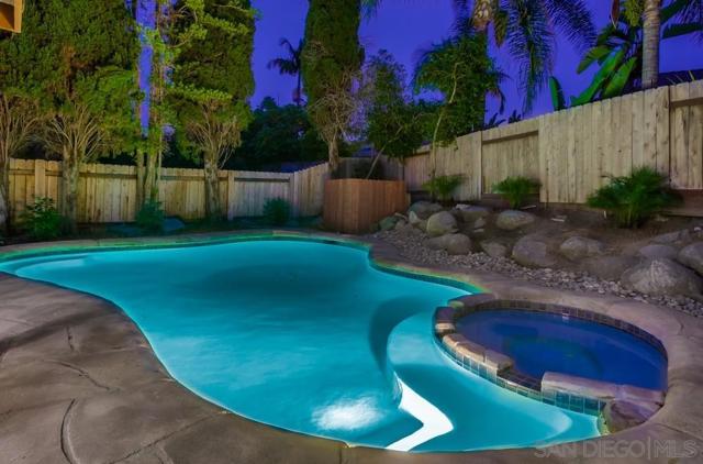 4512 Terraza Ct, San Diego CA: https://media.crmls.org/mediaz/a09b7f15-418f-45fd-bdec-6ff35b22f7d7.jpg