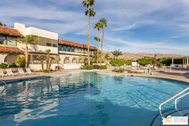 64670 Pinehurst Circle, Desert Hot Springs CA: https://media.crmls.org/mediaz/a09c1694-64d4-43af-8080-23a37ea562ff.jpg