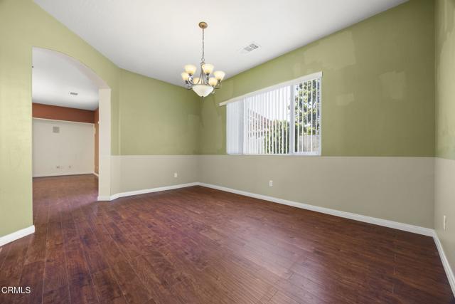 13418 Giro Drive, Bakersfield CA: https://media.crmls.org/mediaz/a0a0ab38-67df-48b6-be1d-594511c3c199.jpg