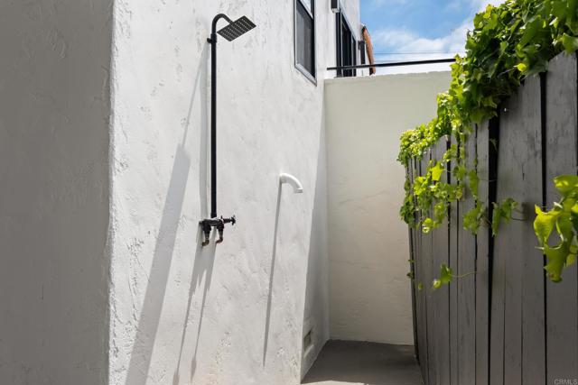 Detail Gallery Image 40 of 46 For 608 Forward St, La Jolla,  CA 92037 - 3 Beds | 2 Baths