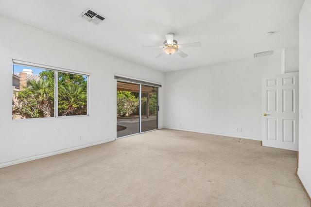 80222 Spanish Bay Drive, Indio CA: https://media.crmls.org/mediaz/a0a0fa81-d686-4f4e-a36d-010b5d29e1a1.jpg