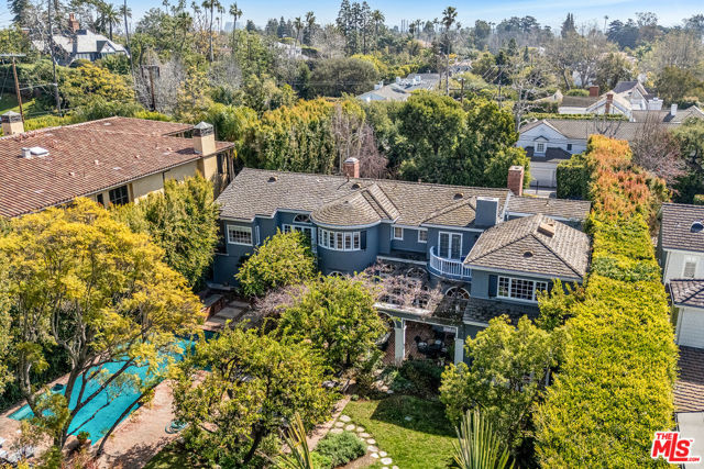 12911 MARLBORO Street, Los Angeles CA: https://media.crmls.org/mediaz/a0a19c65-69bd-44a0-9f25-d2fab984f629.jpg