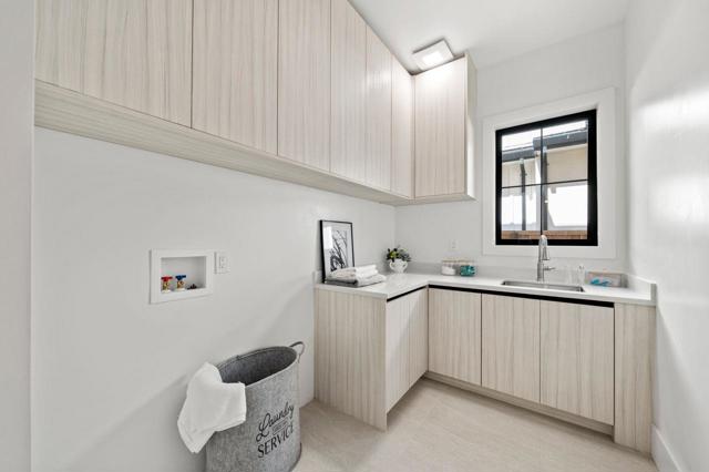 615 Chapman Drive, Campbell CA: https://media.crmls.org/mediaz/a0a2ad62-81c8-4353-ad3b-49fad8fc6636.jpg