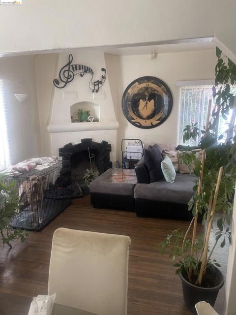 Image 4 of 15 For 1314 99th Ave