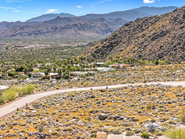 Image 25 of 36 For 1961 Vista Palizada Drive