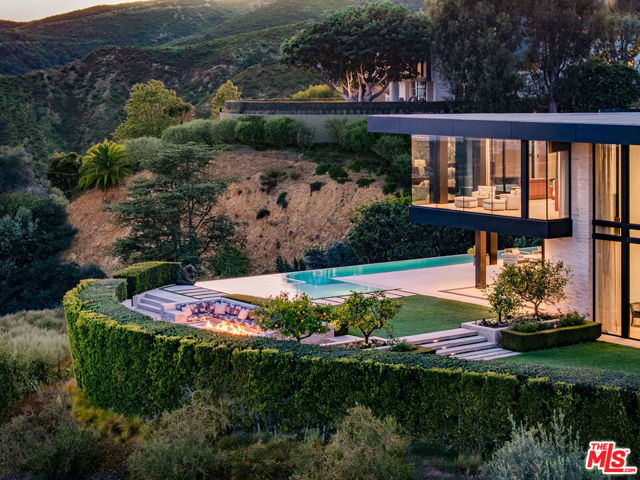 Drew Fenton | 1601 Casale Road Pacific Palisades CA | MLS: 7563220