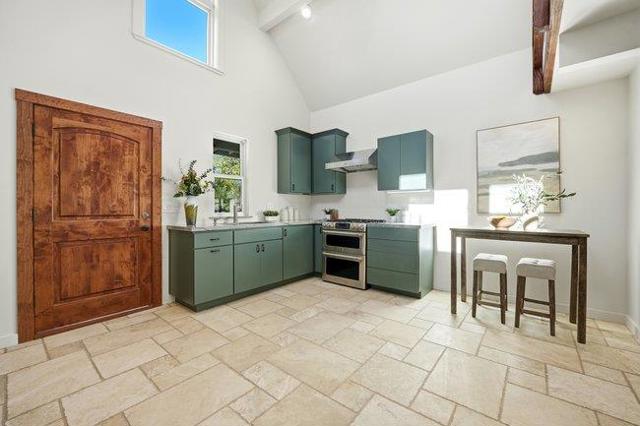 11265 Canyon Drive, San Jose CA: https://media.crmls.org/mediaz/a0a566fb-4d5c-484e-abb0-58f0ae666924.jpg