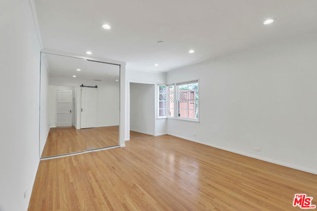 1107 Alfred, Los Angeles CA: https://media.crmls.org/mediaz/a0a5702d-002f-40b3-9e1b-ab892c61b029.jpg