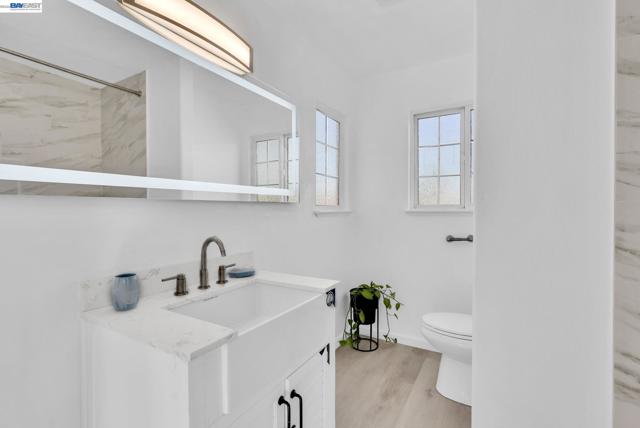 Image 32 of 43 For 1532 Kooser Rd