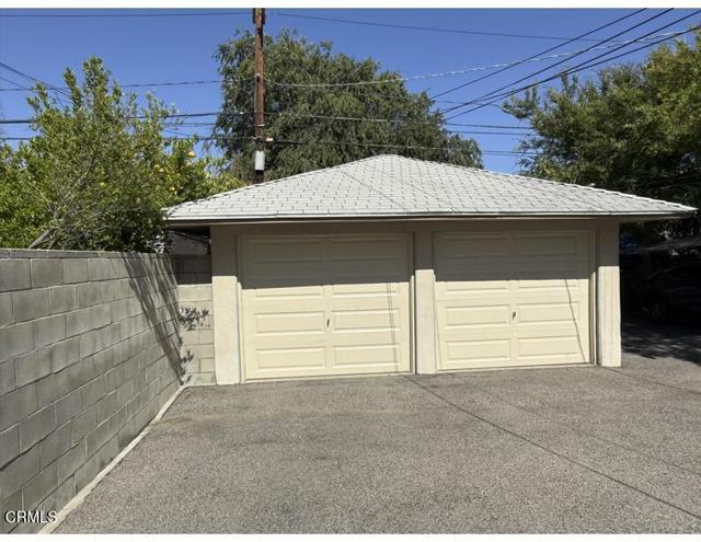 1110 1112 N Altadena Drive, Pasadena CA: https://media.crmls.org/mediaz/a0a59abc-e1d4-4c59-96bd-f05d68488752.jpg
