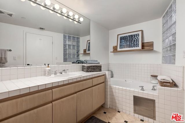 171 N Church Lane, Los Angeles CA: https://media.crmls.org/mediaz/a0a64ef8-c396-497f-a5a8-8f0cb60f740a.jpg