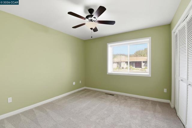 Image 20 of 37 For 6538 Stonecroft Ter