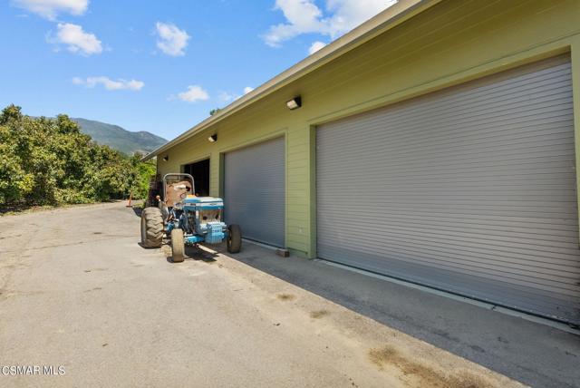 5682 Pine Grove Road, Santa Paula CA: https://media.crmls.org/mediaz/a0a75913-20a9-435e-8e62-f2c62d581746.jpg