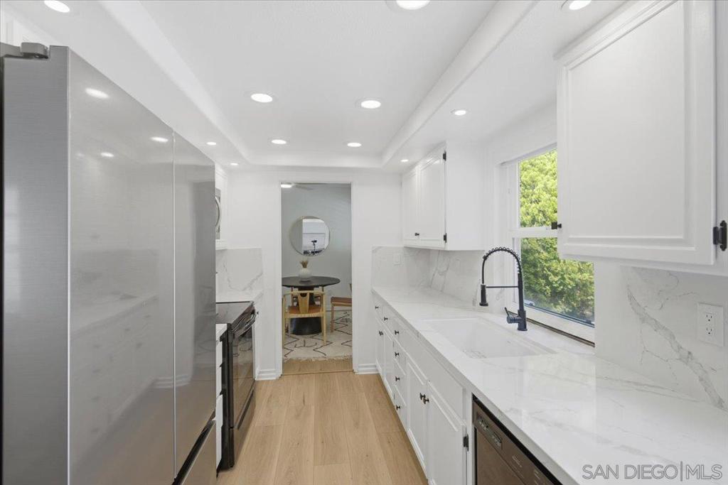 6783 Robbins Way - photo 16