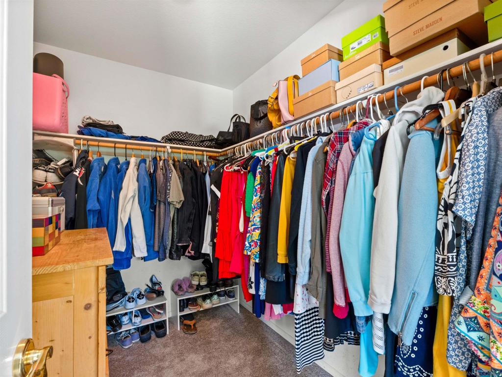 12420 Whispering Tree Ln - photo 19