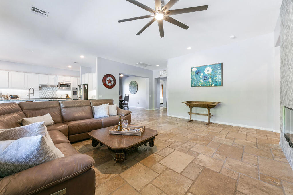 MLS #219137313DA image #4