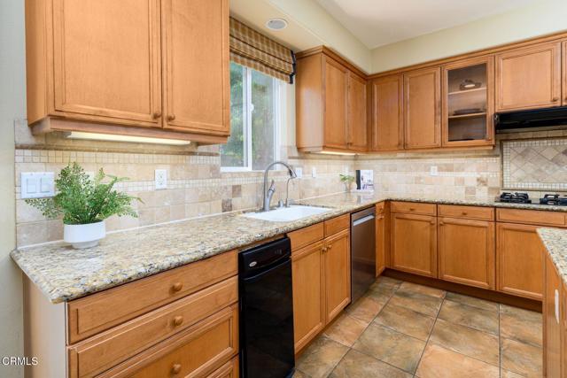 Detail Gallery Image 29 of 43 For 650 Charleston Pl, Ventura,  CA 93004 - 4 Beds | 3 Baths