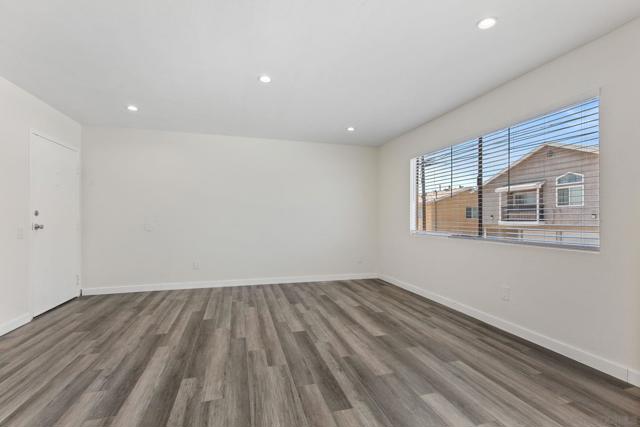 4338 Altadena Ave 101, San Diego CA: https://media.crmls.org/mediaz/a0a8be93-fa89-4a44-b4c6-fbdf9e4843bf.jpg