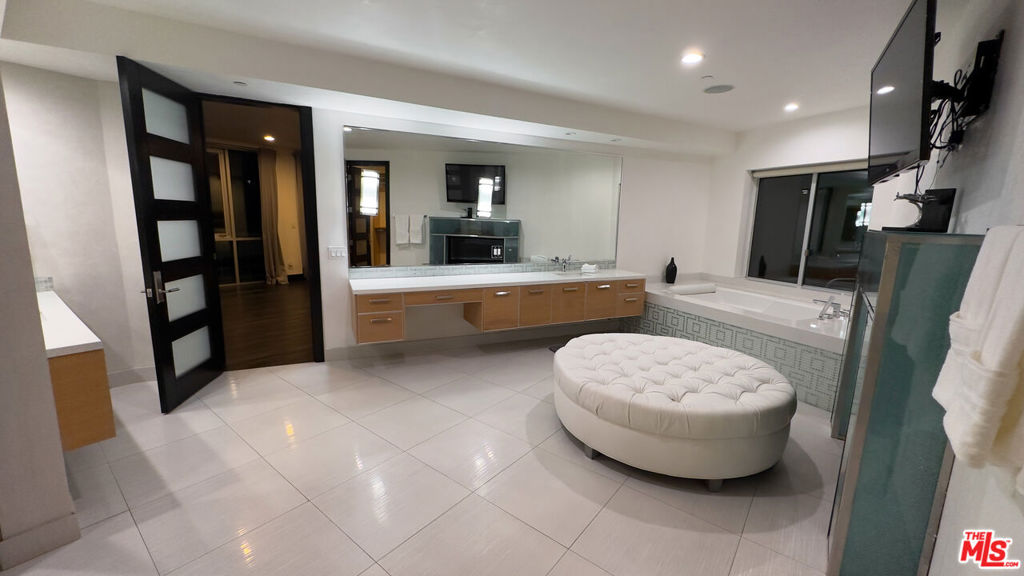MLS #26986425 image #33