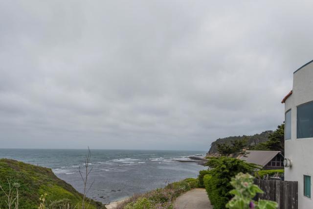 0 Oak Avenue, Moss Beach CA: https://media.crmls.org/mediaz/a0ab75ee-17af-41eb-9763-d05216a3c7f2.jpg