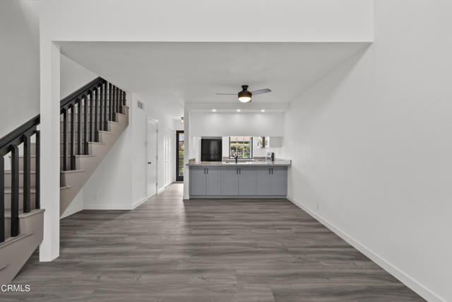 Front Image Thumbnail for CRV1-35589