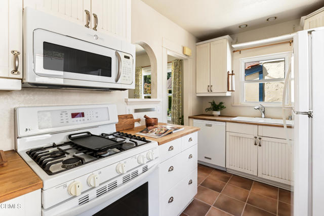 Detail Gallery Image 15 of 32 For 2428 Seneca St, Pasadena,  CA 91107 - 2 Beds | 1/1 Baths