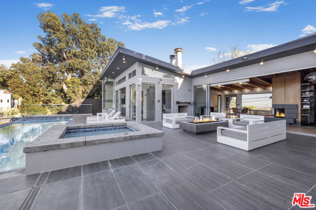 7275 Mulholland Drive, Los Angeles CA: https://media.crmls.org/mediaz/a0ac727a-85ce-4ce2-a1e8-d460f6296e2d.jpg