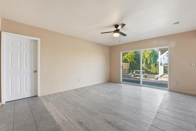 6431 37 Madrone Ave, San Diego CA: https://media.crmls.org/mediaz/a0acc74f-4afe-4db2-9a77-6cb486aea23e.jpg