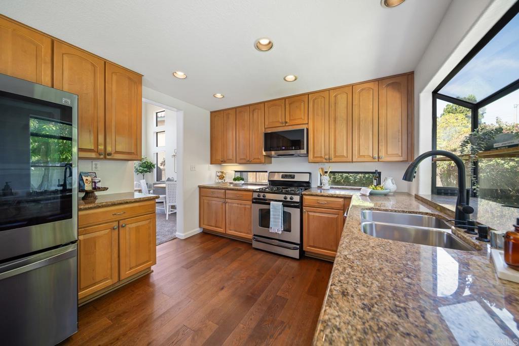 1215 Calle Ultimo - photo 9