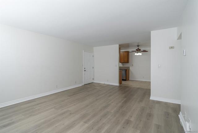 1386 E Madison Ave, El Cajon CA: https://media.crmls.org/mediaz/a0ad8966-5452-4432-866b-e28a1418ff3f.jpg