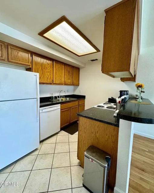 Detail Gallery Image 22 of 23 For 1900 Bell St, Sacramento,  CA 95825 - 4 Beds | 2 Baths