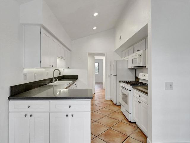 72730 Yucca Court, Palm Desert, CA 92260
