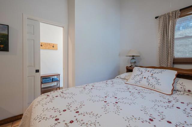 9180 Coker Road, Salinas CA: https://media.crmls.org/mediaz/a0aff267-7016-4ca7-8dbd-a6b730f153f2.jpg