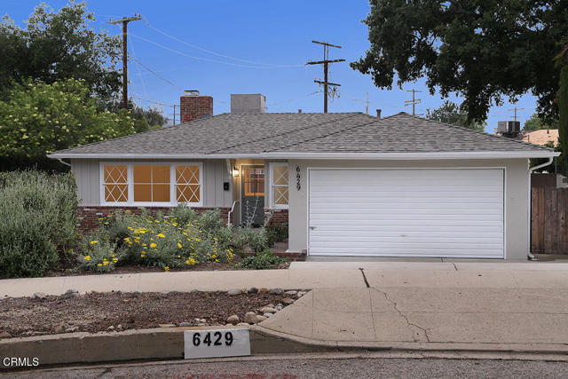 Detail Gallery Image 1 of 29 For 6429 Creemore Ln, Tujunga,  CA 91042 - 3 Beds | 2/1 Baths