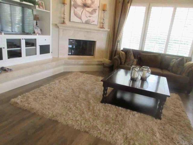 Detail Gallery Image 15 of 16 For 7941 Corte Domingo, Carlsbad,  CA 92009 - 4 Beds | 4/1 Baths