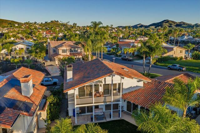 29795 Eagle Point Drive, Canyon Lake CA: https://media.crmls.org/mediaz/a0b12d9c-a048-404d-80f0-c41f7ca8b7e1.jpg