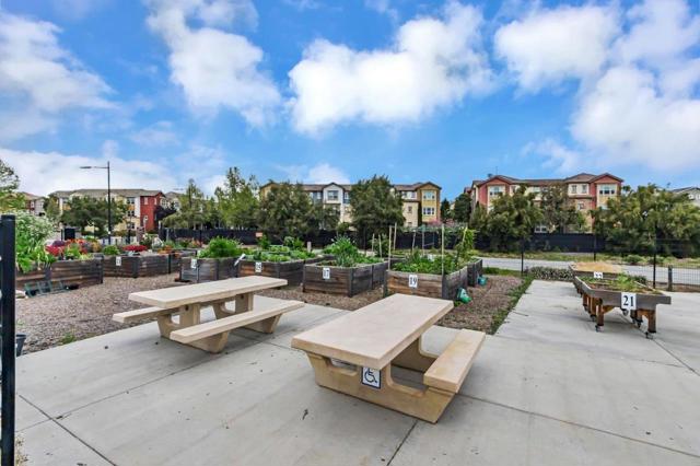 285 Wild Rose Way, Milpitas CA: https://media.crmls.org/mediaz/a0b1ce0a-2a5f-4fa5-969c-84ec166c9b37.jpg