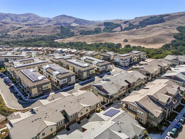 20202 Argento Loop, San Ramon CA: https://media.crmls.org/mediaz/a0b1ff1f-afba-474a-9cc6-9f4aa538280e.jpg