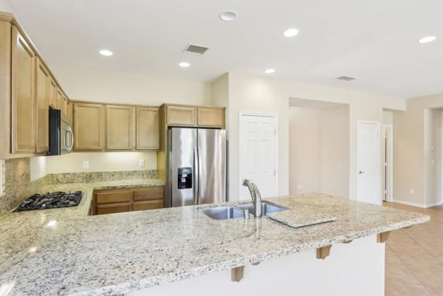 81772 Rustic Canyon Drive, La Quinta CA: https://media.crmls.org/mediaz/a0b42c6a-2dd2-458a-ac07-fc3a961225b6.jpg