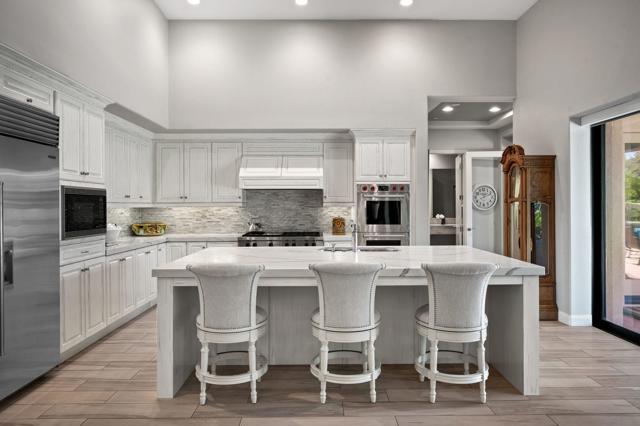 11 Alicante Circle, Rancho Mirage CA: https://media.crmls.org/mediaz/a0b5d1b0-1496-447f-9f8b-4690a2aa158b.jpg