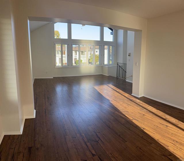 Detail Gallery Image 4 of 20 For 6815 Zinnia Ct, Carlsbad,  CA 92011 - 2 Beds | 2 Baths