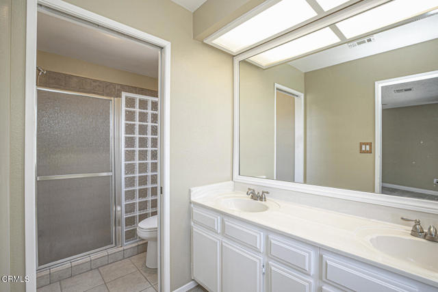 3831 E Ave T 8, Palmdale CA: https://media.crmls.org/mediaz/a0b6b1be-90b7-4012-b7d3-c85a90c3eed4.jpg