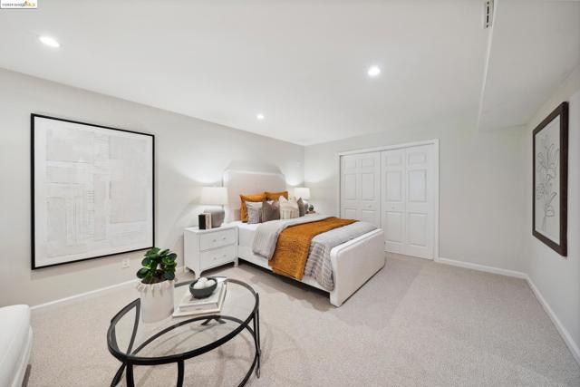 Image 48 of 59 For 5980 Harbord Dr
